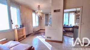 Village house in St Romain de Popey (69490)