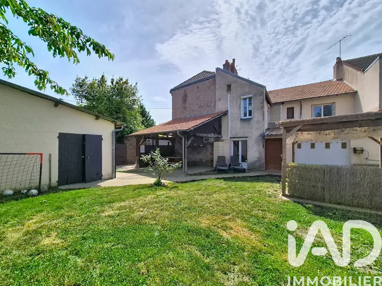Maison 4 pièces 108 m² · à Moulins · 108 m² · 185 000 €