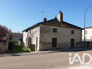Maison de campagne à Arsonval (10200)