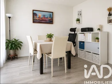 Apartment in Chilly-Mazarin (91380)