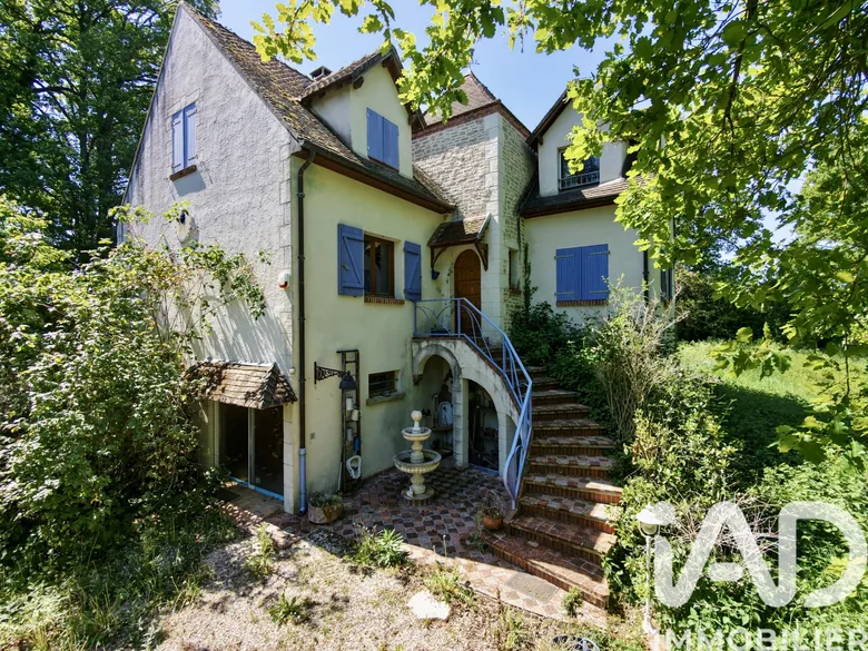 Maison 7 pièces 165 m² · à Courtenay · 165 m² · 225 000 €