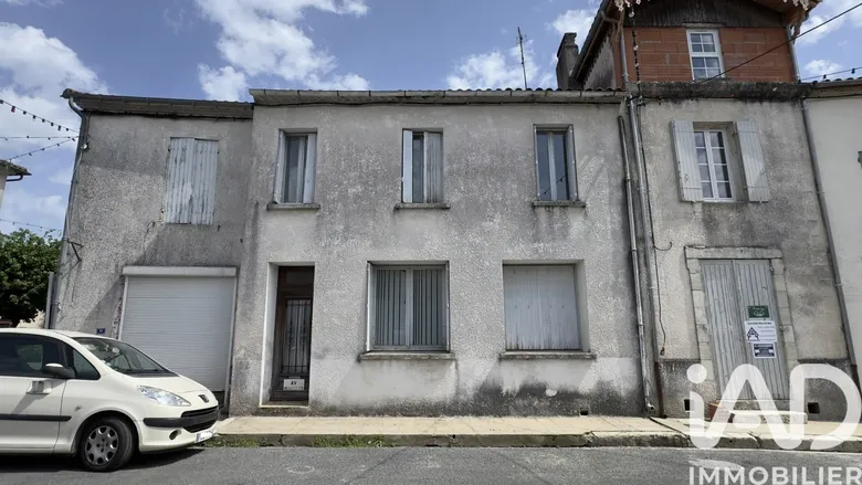 Maison 6 pièces 121 m² · à Lévignac-de-Guyenne · 120,7 m² · 67 000 €