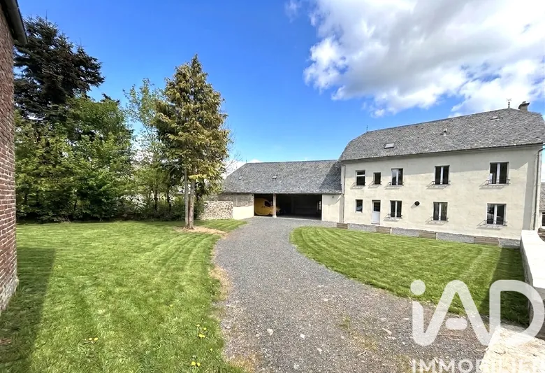 Maison 5 pièces 204 m² · à Paulhac · 204 m² · 295 000 €