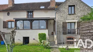 Maison à Montigny-Lencoup (77520)