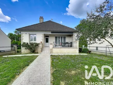 Maison à Voulx (77940)