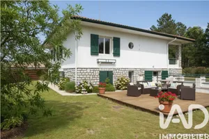 Maison traditionnelle à Soustons (40140)