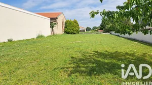 Terrain à bâtir à Sarras (07370)