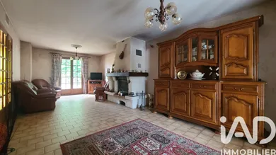 Maison traditionnelle à Vernoil-le-Fourrier (49390)