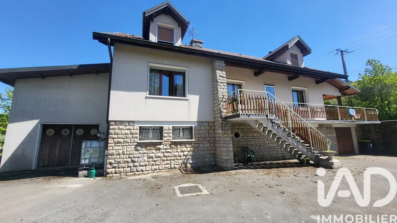 Maison 7 pièces 184 m² · à Mamirolle · 184 m² · 299 000 €