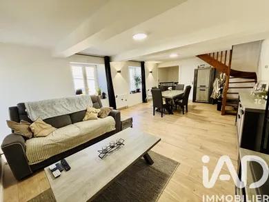 House in Flize (08160)