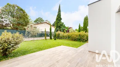 Architectural house in POMPERTUZAT (31450)