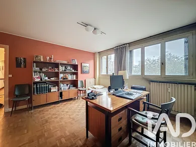 Appartement à Épinay-sur-Seine (93800)