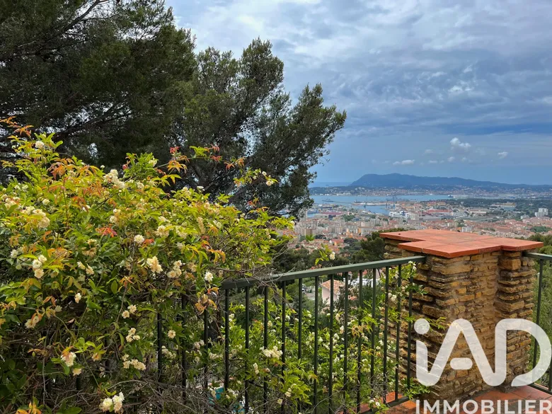 Maison 7 pièces 220 m² · à Toulon · 220 m² · 1 150 000 €