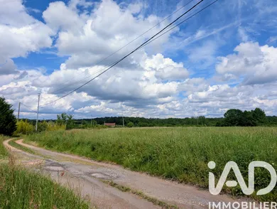 Building plot in Saint-Rémy (24700)