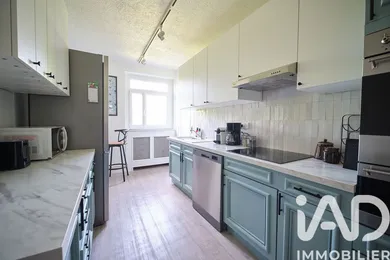 Apartment in Palaiseau (91120)