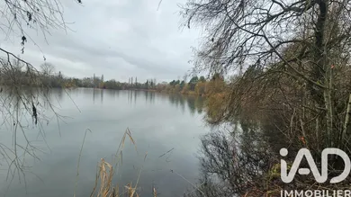 Terrain à Ay-sur-Moselle (57300)