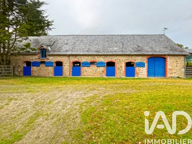 Horses property in Évron (53600)