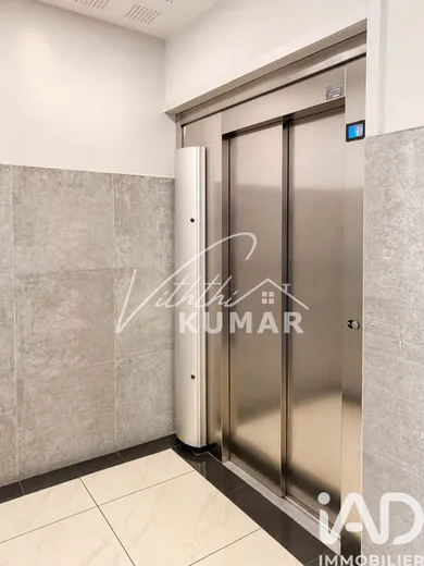 Apartment in Bondy (93140)
