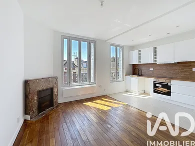 Apartment in Maisons-Alfort (94700)