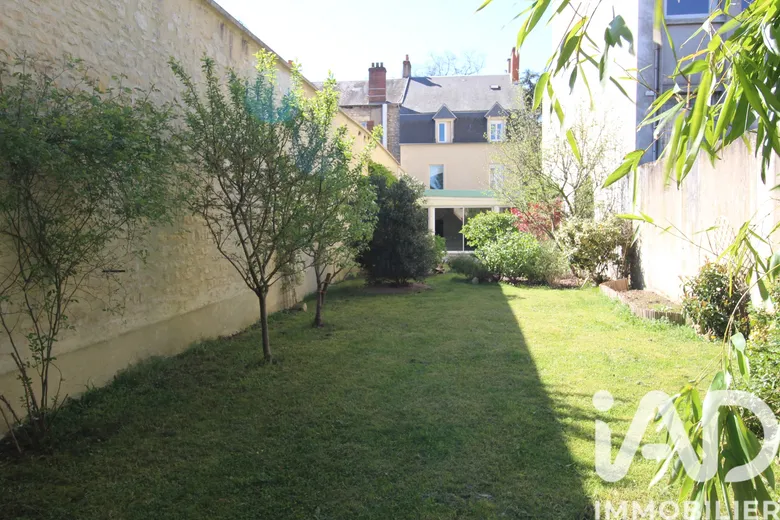 Maison 7 pièces 204 m² · à Nevers · 203,6 m² · 269 000 €