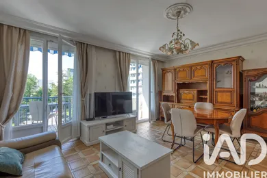 Apartment in Grenoble (38100)