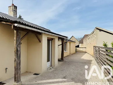 Maison de village à Pourrain (89240)