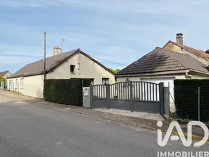 Maison de village à Pourrain (89240)