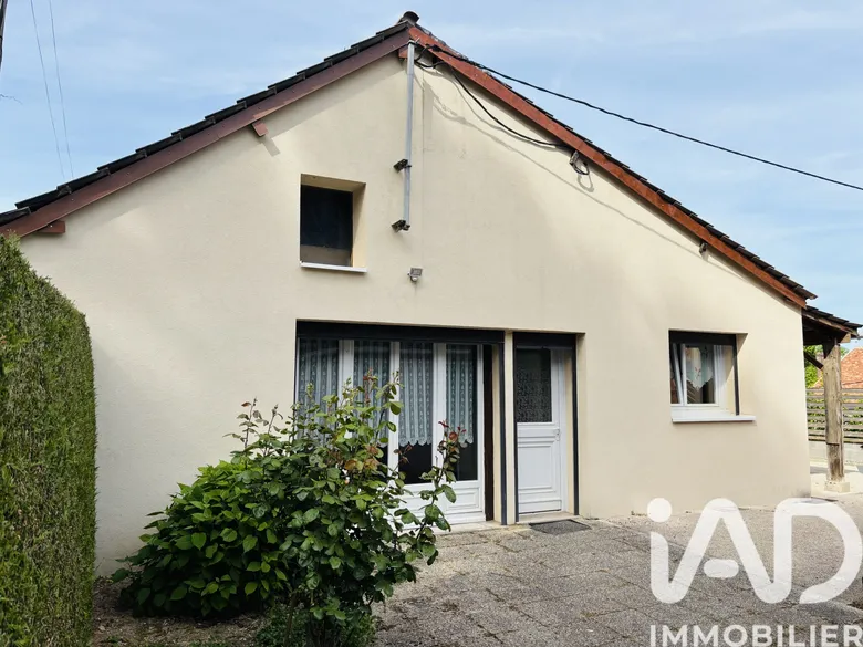 Maison 4 pièces 109 m² · à Pourrain · 109 m² · 165 500 €