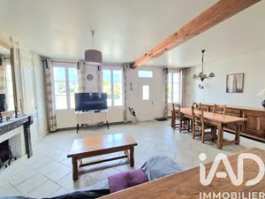 Townhouse in Forges-les-Eaux (76440)
