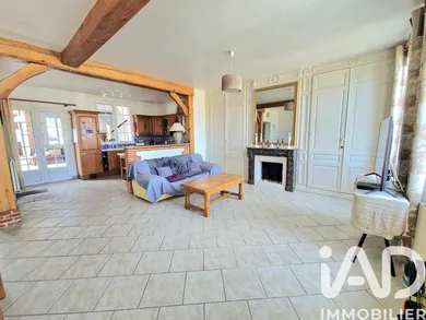 Townhouse in Forges-les-Eaux (76440)