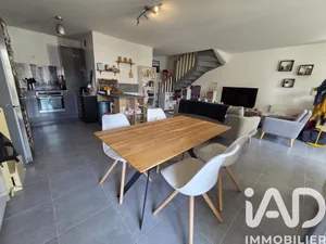 Duplex in La Chapelle-en-Serval (60520)