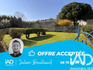 Townhouse in Fontenay-le-Comte (85200)