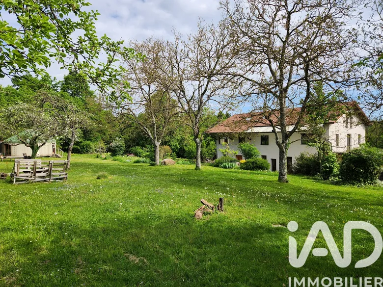 Maison 13 pièces 328 m² · à Roybon · 328 m² · 635 000 €