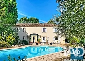 Mansion in Fleurance (32500)
