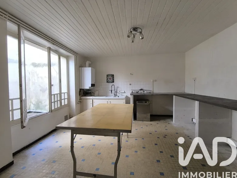 Maison 4 pièces 140 m² · à Port-Sainte-Foy-Et-Ponchapt · 140 m² · 90 000 €