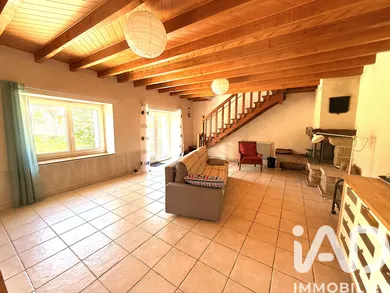 Longère à Lanvénégen (56320)