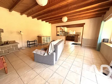 Longère à Lanvénégen (56320)