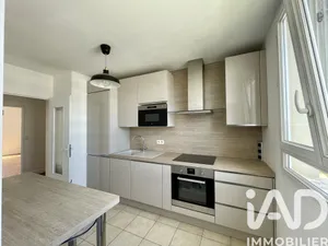 Apartment in Maisons-Alfort (94700)
