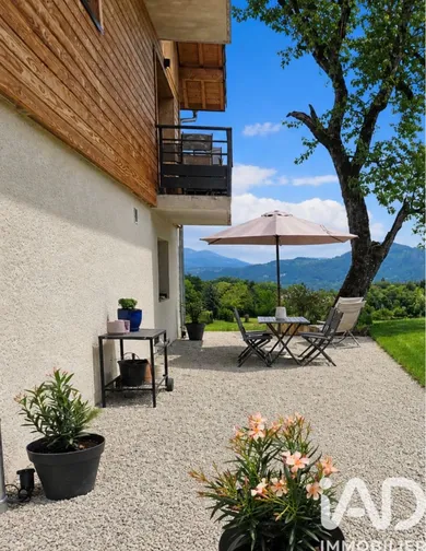 Appartement à Saint-Laurent (74800)