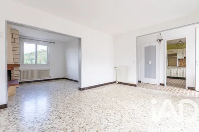 House in Soissons (02200)