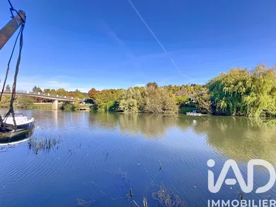Maison d'architecte à Vaux-sur-Seine (78740)