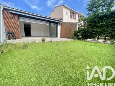House in La Londe-les-Maures (83250)
