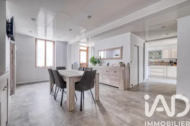 Maison à Saâcy-sur-Marne (77730)