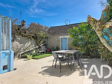 Maison de village à Grandpuits-Bailly-Carrois (77720)