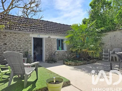 Maison de village à Grandpuits-Bailly-Carrois (77720)