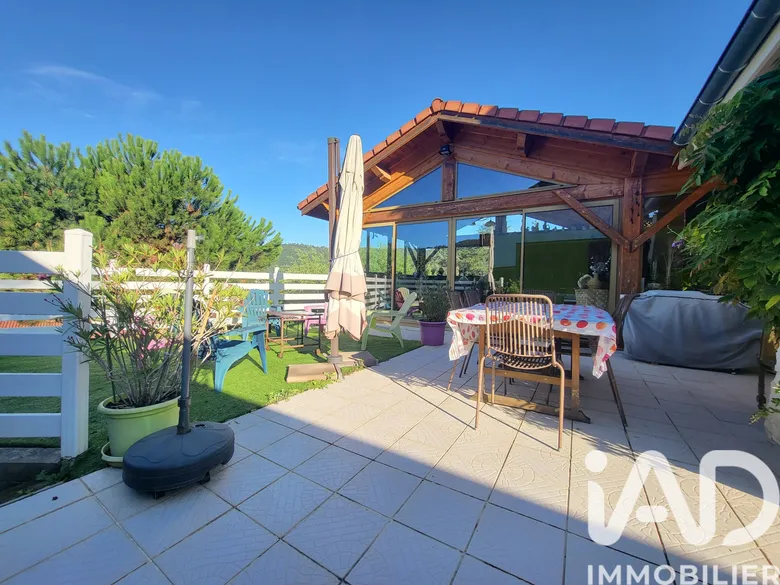 Maison 5 pièces 120 m² · à Aurec-sur-Loire · 120 m² · 289 000 €