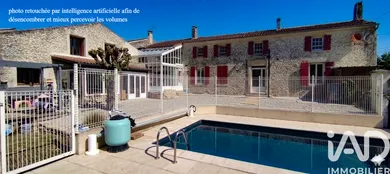 Maison de village à Saint-Georges-de-Longuepierre (17470)