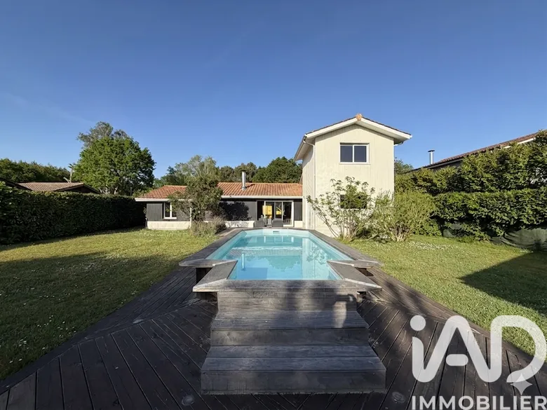 Maison 6 pièces 150 m² · à Biganos · 150 m² · 495 000 €