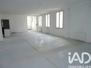 Apartment in Fontenay-sous-Bois (94120)