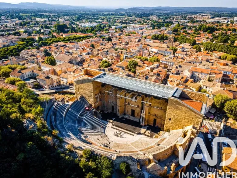 Maison 4 pièces 61 m² · à Orange · 61 m² · 108 000 €